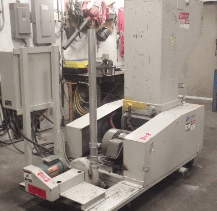 L-R Systems SG 300 Granulator - Image 3