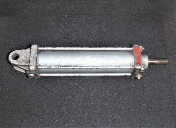 Sheffer Corporation I½C20C6 Pneumatic Cylinder
