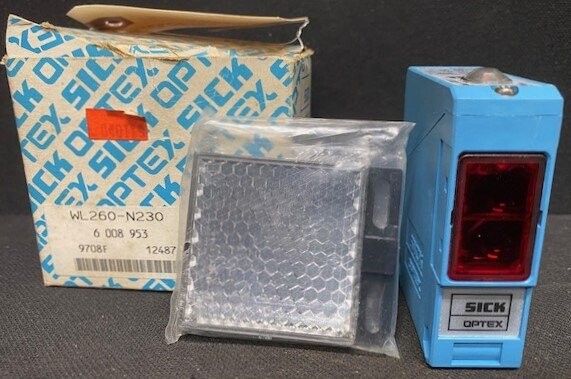 Sick WL260-N230 Optex Photoelectronic Sensor