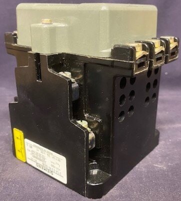 Siemens 3TA22 10-0CB Contactor