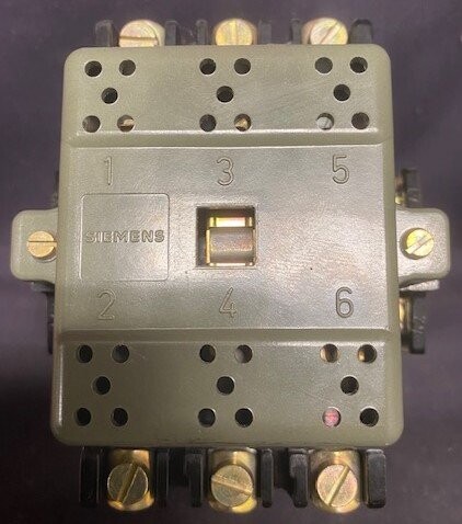 Siemens 3TA22 10-0CB Contactor - Image 2
