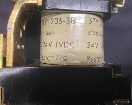 Siemens 3TA63 07-4B Contactor - Image 3