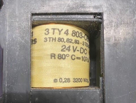 Siemens 3TB42 12-0B Contactor - Image 4