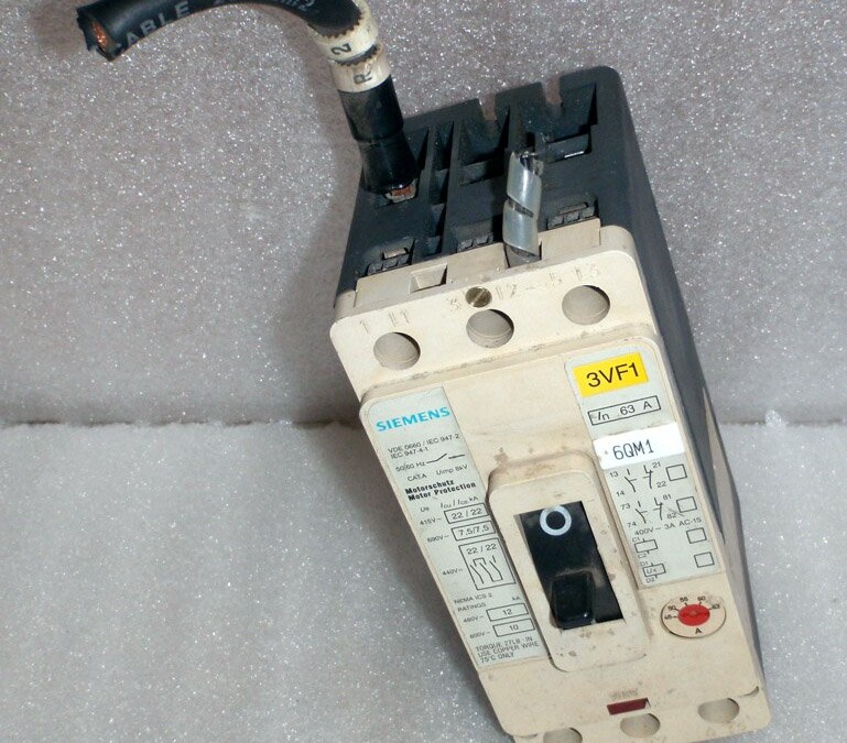 Siemens 3VF1231-1DK11-0AA0 Circuit Breaker