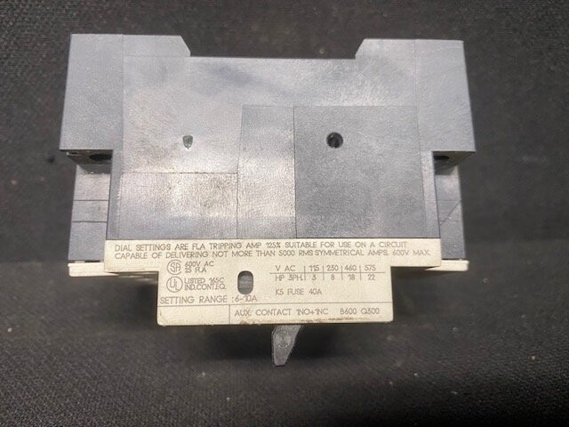 Siemens 3VU1300-1ML00 Circuit Breaker - Image 2
