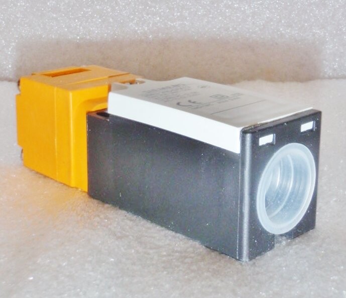 Siemens 3SE3 200-0XX13 Position Switch - Image 2