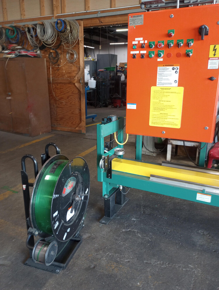 Signode Strapping Machine - Image 3