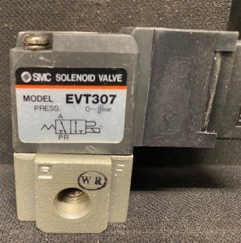 SMC EVT307 Pneumatic Valve - Image 2