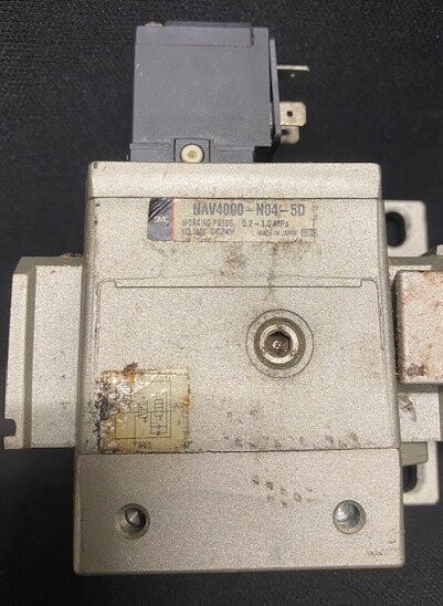 SMC NAV4000-N04-5D Valve Soft Start/SMC NVHS400-N04 Hand Shut Valve/SMC AW40-N04DH-Z Filter/Regulator Assembly - Image 2