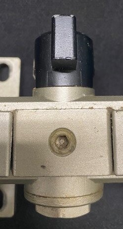 SMC NAV4000-N04-5D Valve Soft Start/SMC NVHS400-N04 Hand Shut Valve/SMC AW40-N04DH-Z Filter/Regulator Assembly - Image 3