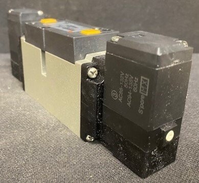 SMC NVFS3200-3FZ Solenoid Pilot Valve - Image 2