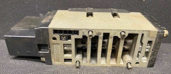 SMC NVFS4100-3FZ 2-Position Solenoid Valve - Image 4