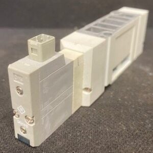 SMC SV3200-5FU Pneumatic Valve