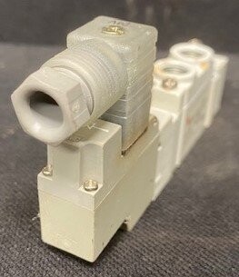 SMC SY5120-5DZ-01T Solenoid Valve - Image 2