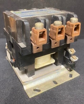 Square D 8910 QO-3 Series A Definite Purpose Contactor
