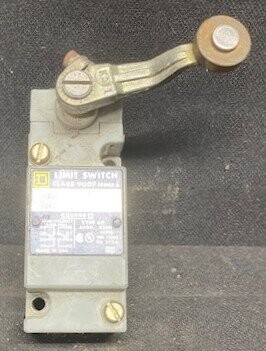 Square D 9007C62B2  Series A Heavy Duty Limit Switch