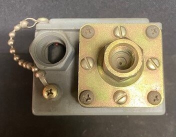 Square D 9012 GAW-5 Pressure Switch - Image 3