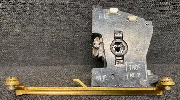 Square D 9999-SX-7 Series B Auxilliary Contact - Image 4