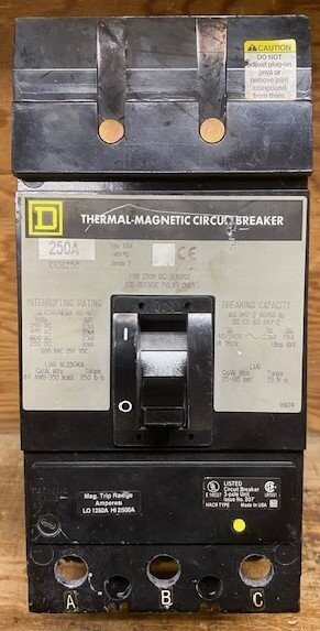 Square D KH36250 Circuit Breaker