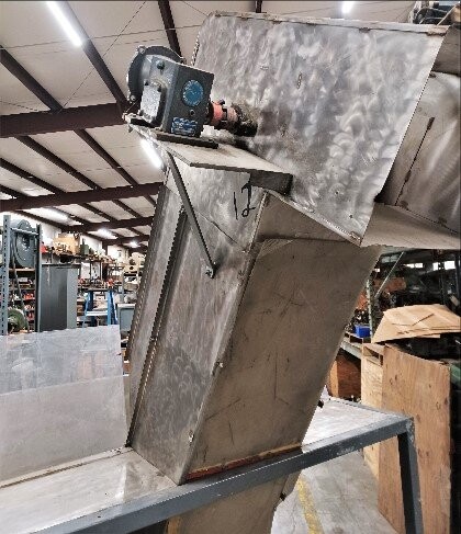 Unknown Brand Unknown Model Stainless Steel Elevator Conveyor Hopper - Image 3