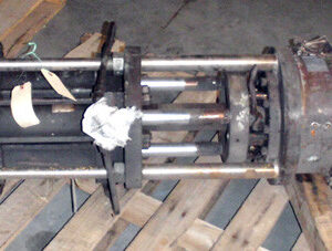 Sterling Unknown Model Single 3# BMH1181 Blow Mold Machine Head