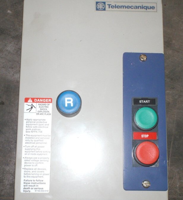 Telemecanique LA9CA06GT Start/Stop Button Enclosure