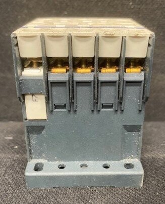 Telemecanique-Square D-Schneider Electric LC1K0910F7 Miniature Contactor - Image 3