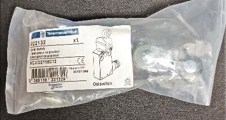 Telemecanique XCMD2115C12 Limit Switch