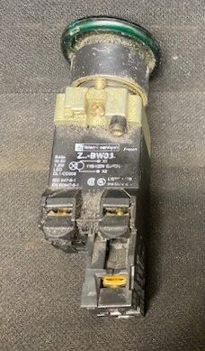 Telemecanique Z-BW03 Light Contact Block with Green Pull Switch