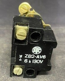 Telemecanique ZB2 AV6 Amber Light - Image 3