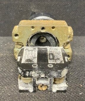 Telemecanique ZB2-BE101 Contact Block on Mounting Block with Selector Switch - Image 3