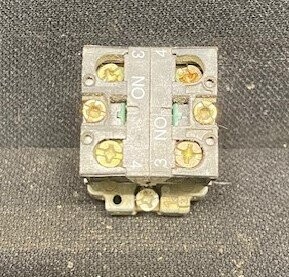 Telemecanique ZB2-BE101 Contact Blocks Doubled on Mounting Block - Image 4