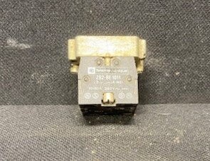 Telemecanique ZB2-BE1011 Contact Blocks Doubled on Mounting Block