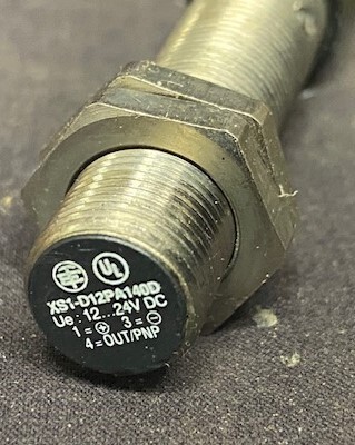 Telemecanique XS1-D12PA140D Proximity Sensor - Image 2