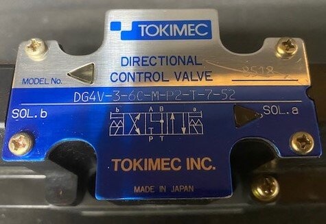 Tokimec DG3V-3-6C-M-P2-T-7-52 Directional Control Valve - Image 3