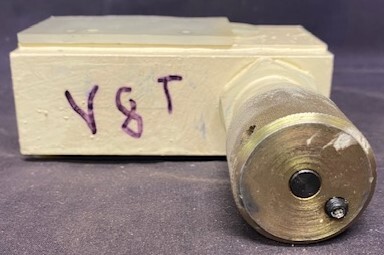 Tokimec DGMCR11-3-C-11 Hydraulic Valve - Image 2