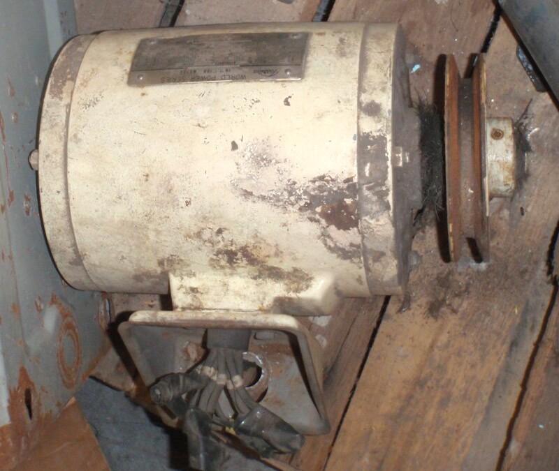 Toshiba BY154DBF2A4 Motor