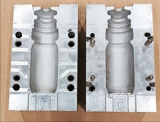 Triumph Unknown Model 24 oz Cylinder Bottle Blow Mold