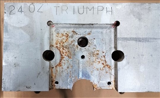 Triumph Unknown Model 24 oz Cylinder Bottle Blow Mold - Image 2