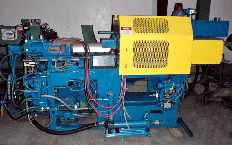 Trubor 30RS2TS Injection Molder