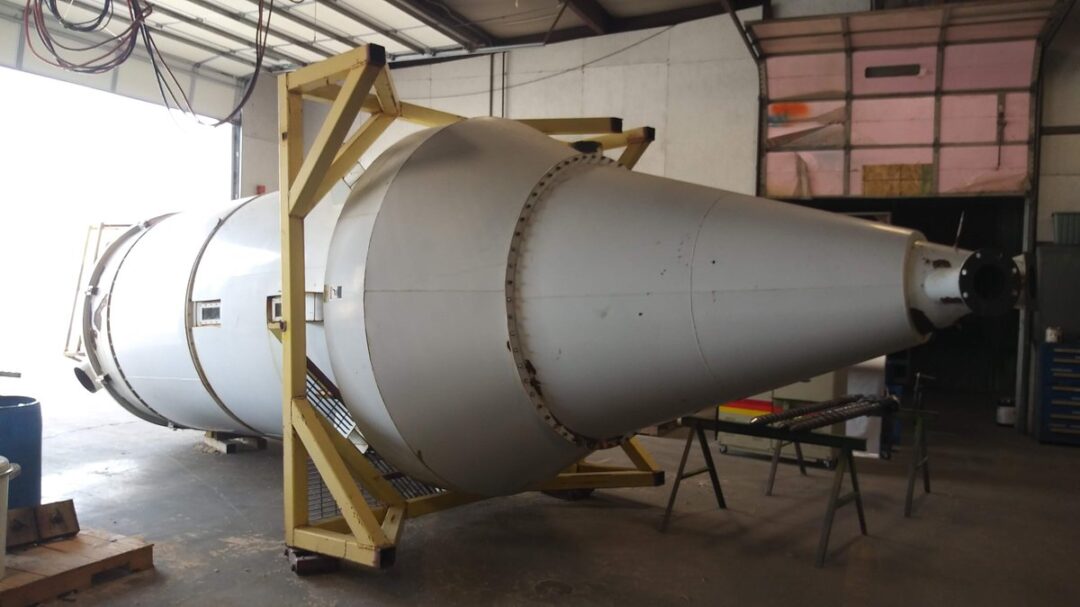 Una-Dyn 440 Cubic Foot Insulated Drying Hopper