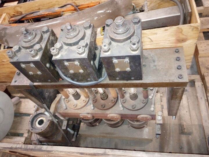 Uniloy Triple EBM Processing head - Image 2