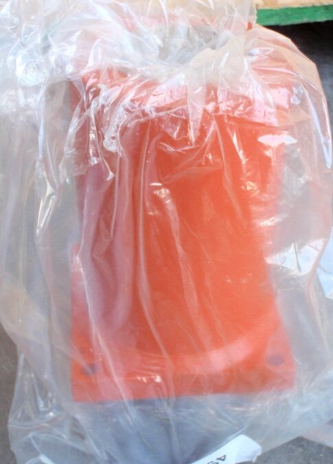 Uniloy 496539-R Tie Bar Bushing Retainer