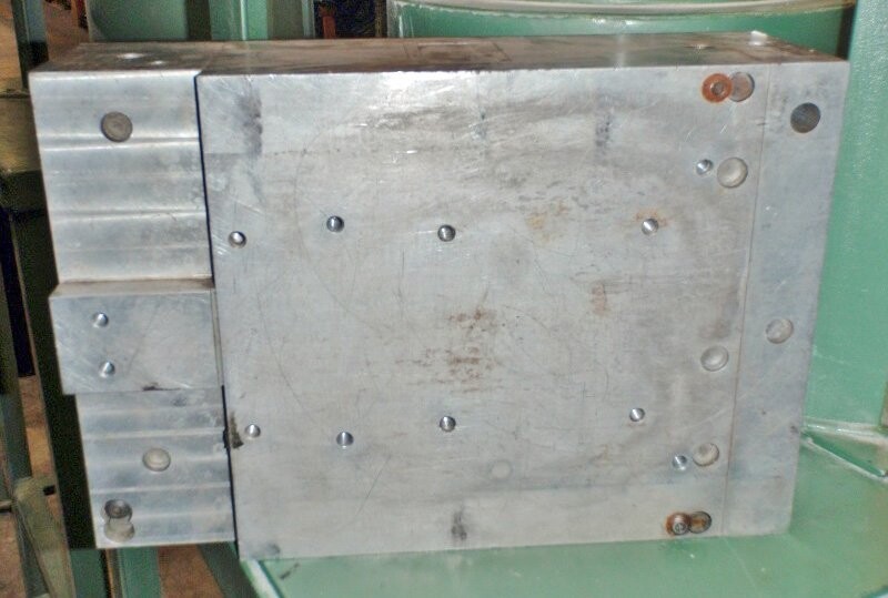 Uniloy 90104 5 QT Mold - Image 2