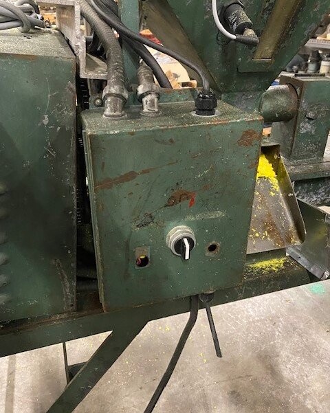 Uniloy Unknown Model 3 Bin Blender - Image 3