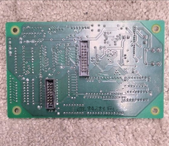 Universal Dynamics PCB-090C Display Board - Image 2