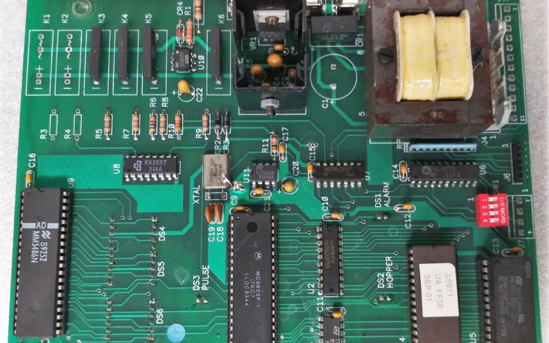 Universal Dynamics UDC-0187 PCB-025 Circuit Board