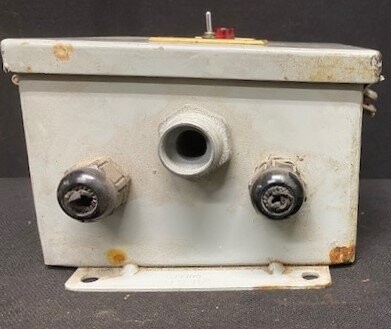 Unknown Brand Unknown Model Hopper Loader Controller - Image 4