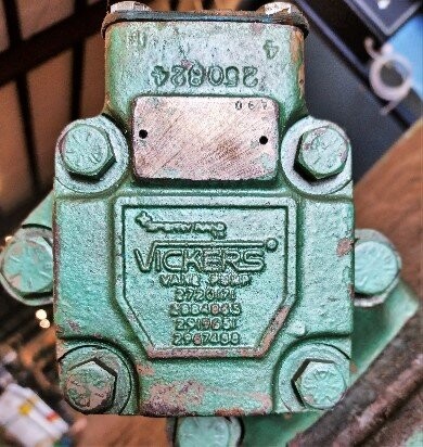Vickers 2720171 Vane Pump - Image 2