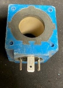 Vickers 507848 24VDC Solenoid - Image 3